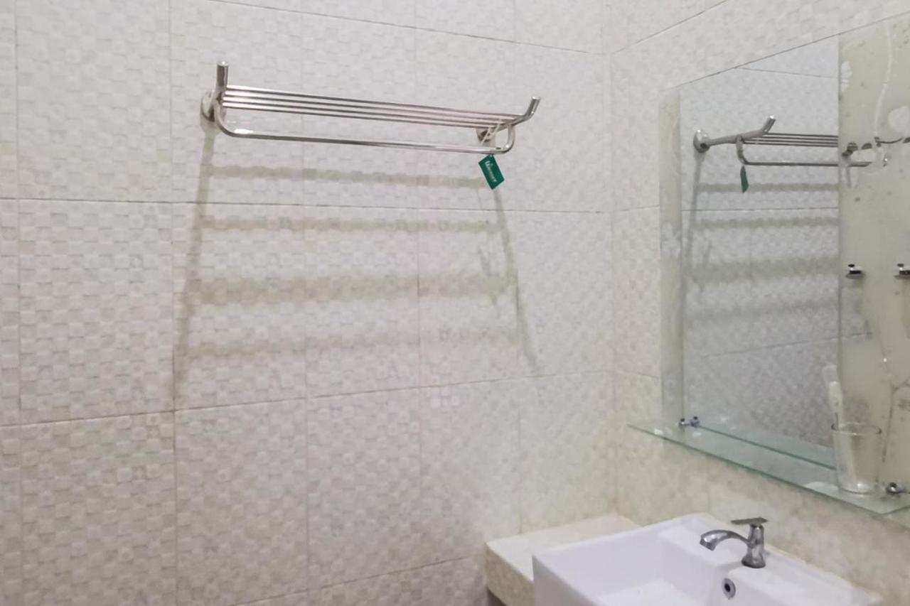 Reddoorz Near Pantai Pancer Door Pacitan Otel Dış mekan fotoğraf