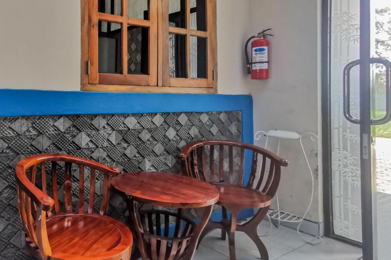 Reddoorz Near Pantai Pancer Door Pacitan Otel Dış mekan fotoğraf