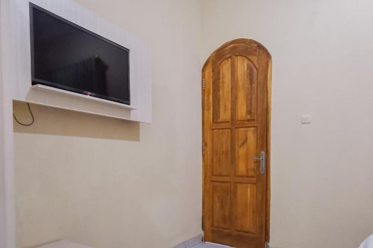 Reddoorz Near Pantai Pancer Door Pacitan Otel Dış mekan fotoğraf